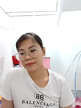SEXXYMINA99 网络视讯表演
