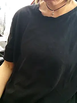 Aashikalaa 라이브 XXX 채팅