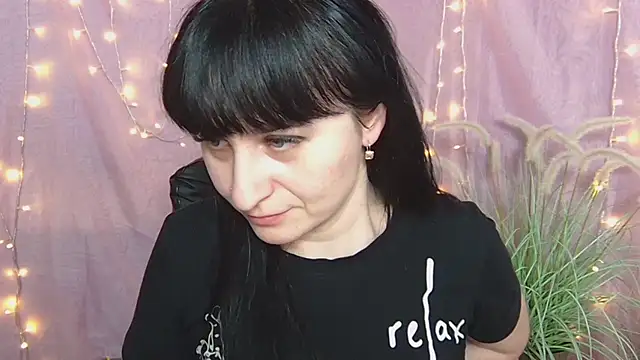 Chat XXX en directo de NinaFlawlees
