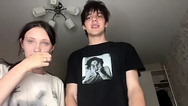 altycouple Show in webcam