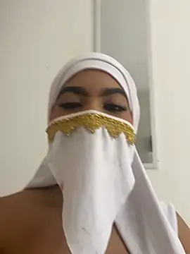 allyson_nahid Show Webcam