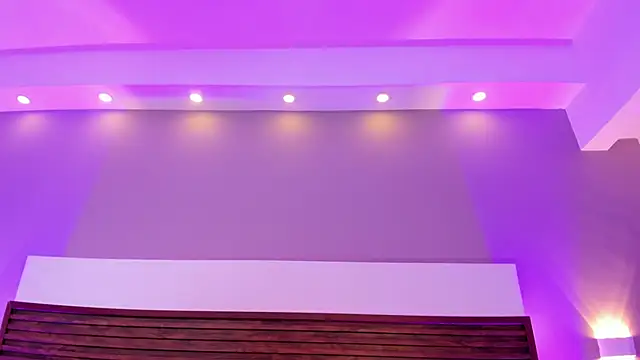 AdelehottmanのライブXXXチャット