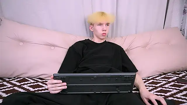 Evans_Mark webcam show