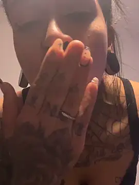 DommeLola's Webcam Show