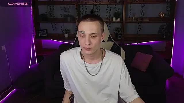 Онлайн чат XXX Dreamkai