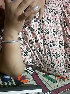 Ravina_patil1のウェブカメラショー