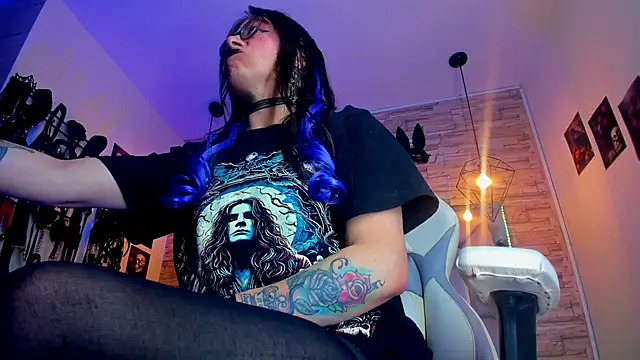 Evangelinejoness_ Live XXX Chat