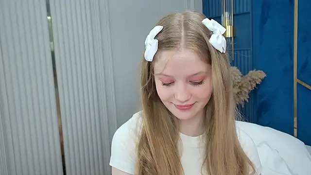 LilianHowards Chat XXX live