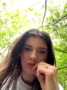 -Leasophie Adlı Modelin Web Kamerası Şovu