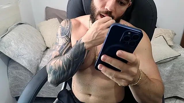 Isaac_Carter 现场XXX聊天