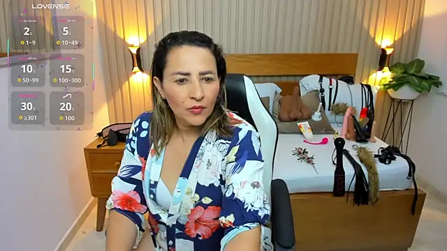 XXX chat uživo modela luciana_ballesteros_