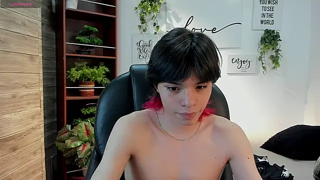 Show de coby_cum na webcam