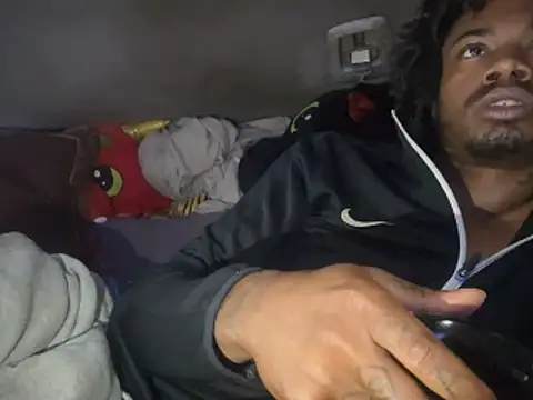 SlimeCrownzOut5's Webcam Show