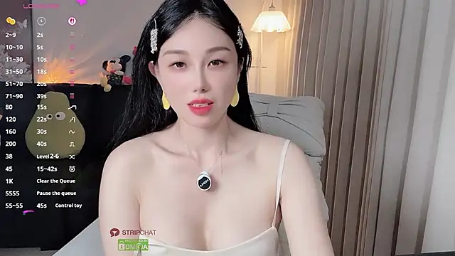 Xiatian520_ 라이브 XXX 채팅