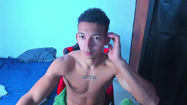 JuanchiT66 网络视讯表演