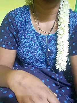 tamil_kanaka élő XXX-chatje