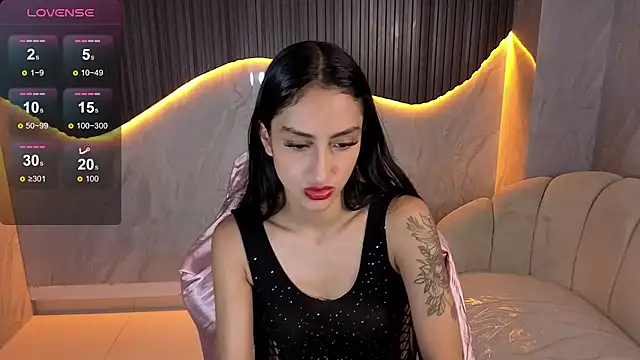 Tifany_Tx: онлайн-секс-чат
