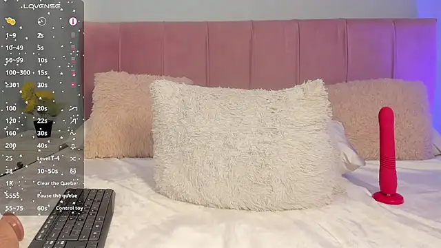 ScarletGV's Live XXX Chat