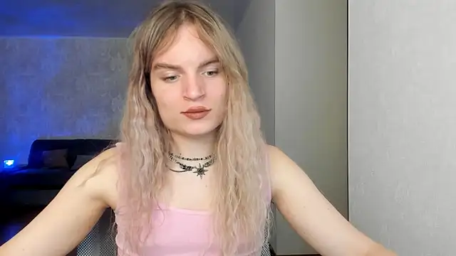 Вебкам-шоу milliKira006