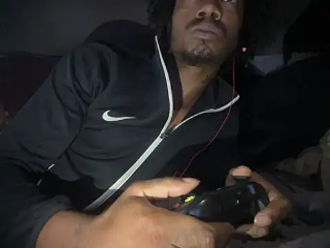 SlimeCrownzOut5's Webcam Show