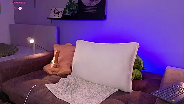 Ken-boy_ Chat XXX in diretta