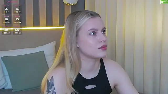 AmaliaBell Show Webcam