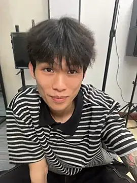 zzzzppp3のライブXXXチャット