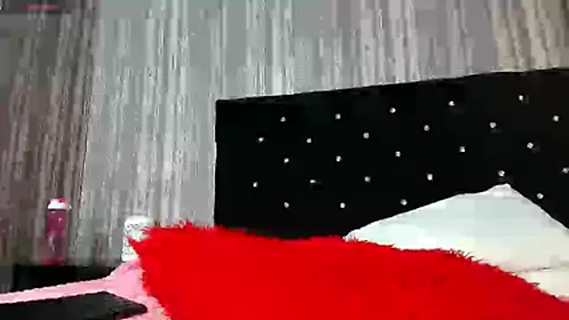 Онлайн чат XXX Elizabetth_Roman