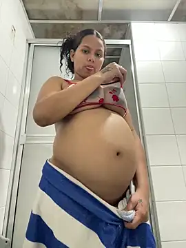 Luna_white1 Webcam Show