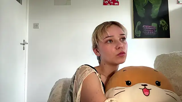 SourMidday Webcamshow