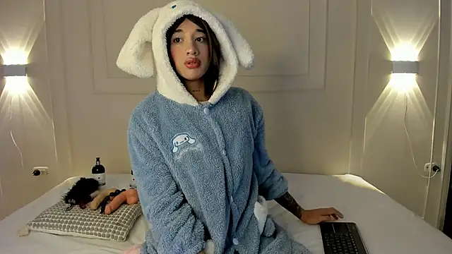 tammy_bensom1's Live XXX Chat
