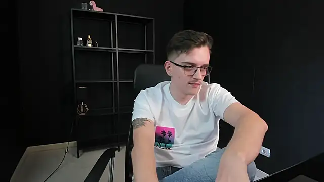 FelixStarkk 在線直播表演