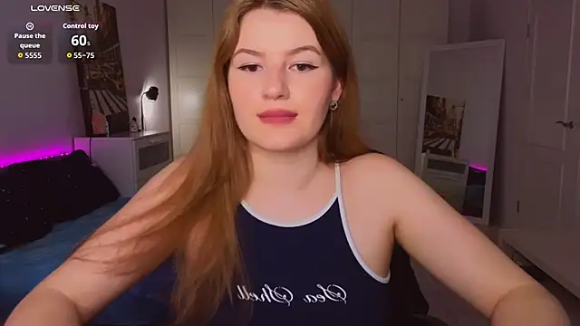 alwaysfrida's Live XXX Chat