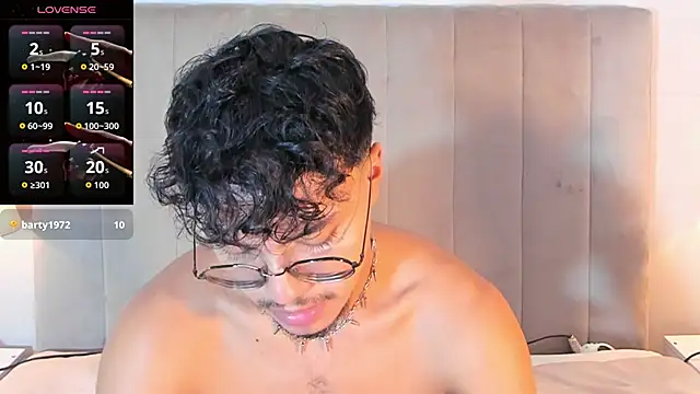 Živý XXX chat kai_storn
