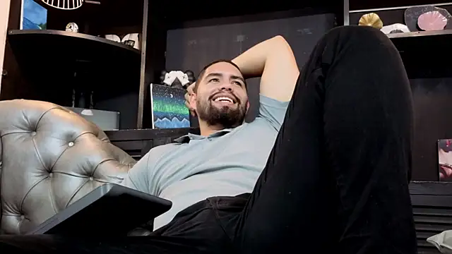 matteosantos élő XXX-chatje