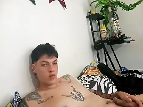 blackninja66's Live Chat Room
