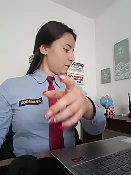 Онлайн чат XXX Queen_linda1
