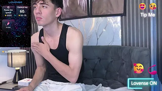 Онлайн чат XXX demian_hot99
