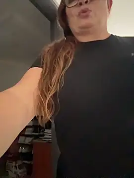 ANTONELLA_VIOLETA_: απευθείας συνομιλία ΧΧΧ