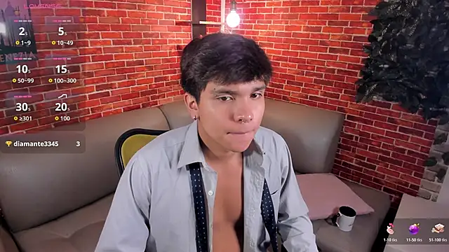 Thiago_KozakのライブXXXチャット