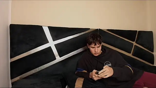Chat XXX Live SEXYBOY_VC