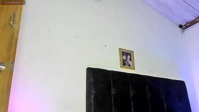 HotboyLyanのライブXXXチャット