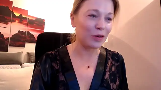 love-bionda Webcam show