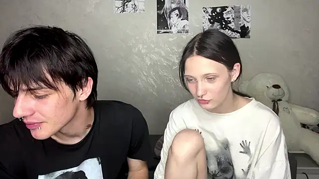 altycouple's Live XXX Chat