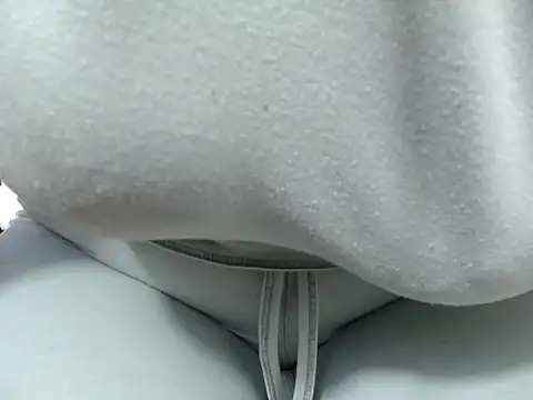 pervertt_sussy Adlı Modelin Canlı XXX Sohbeti