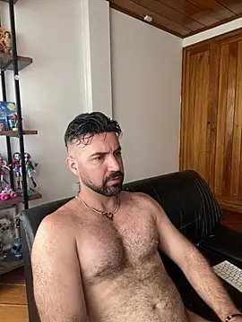 ADONIS_ART01 Pertunjukan Webcam