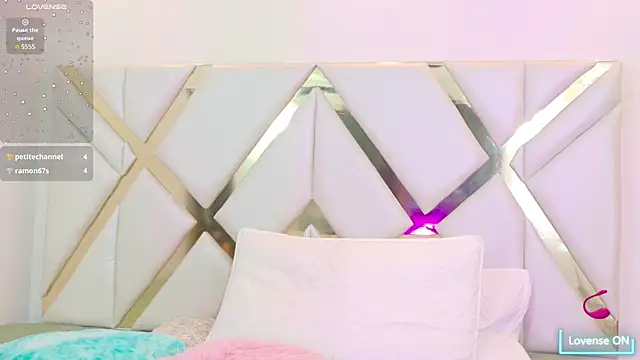 Tiffany_wilson_ live XXX chat