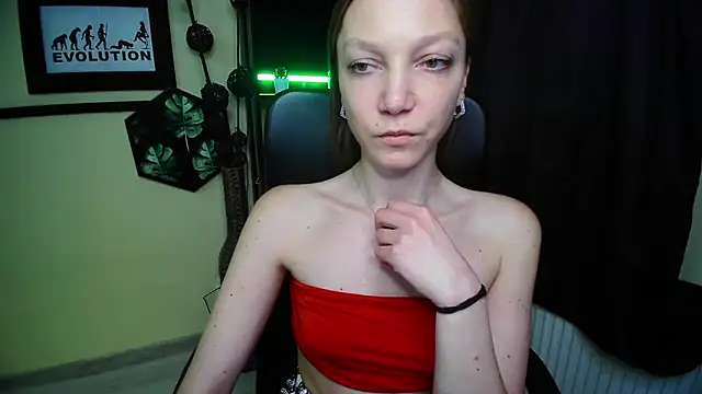 EmillyPlay 라이브 XXX 채팅