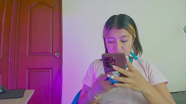 Živý XXX chat Dahiana_Dmour_