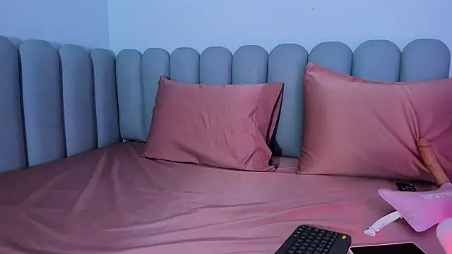 Chat +18 de lysbani ao vivo